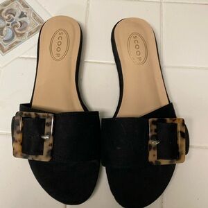 Black slides w leopard buckle. Like new, worn once